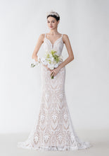 Beautiful Lace Spaghetti Strap Trumpet Wedding Dress GJS2429