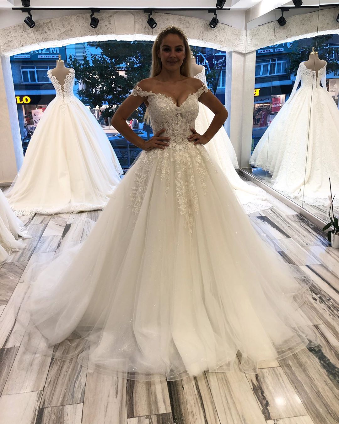 Ball Gown Off-the-Shoulder Lace Appliques Princess Wedding Dress,JKZ61 ...